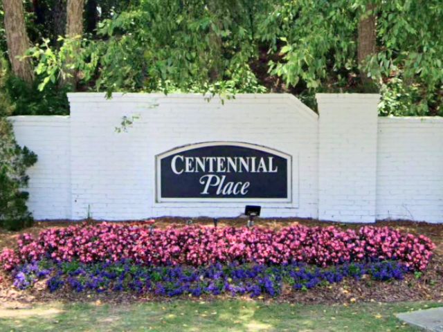 Centennial Place community in Towne Lake (2)